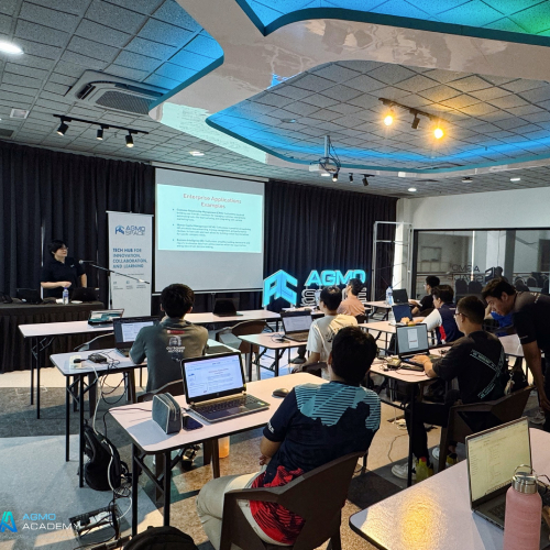 Universities Series Low-Code Development Programme using OutSystems